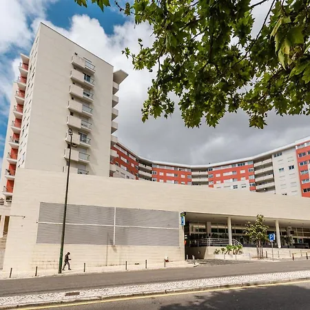 Conchas - Spacious 1 Bdr With Free Parking