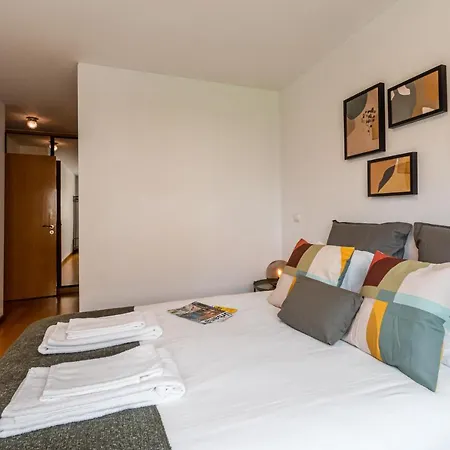 Conchas - Spacious 1 Bdr With Free Parking Apartman *