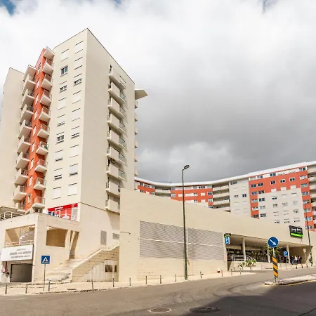 Apartman Conchas - Spacious 1 Bdr With Free Parking